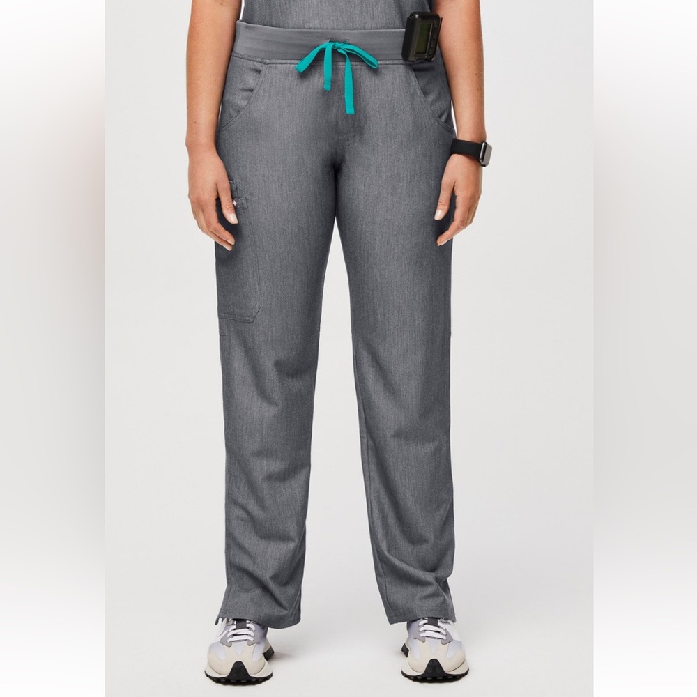 FIGS Kade Cargo Scrub Pants